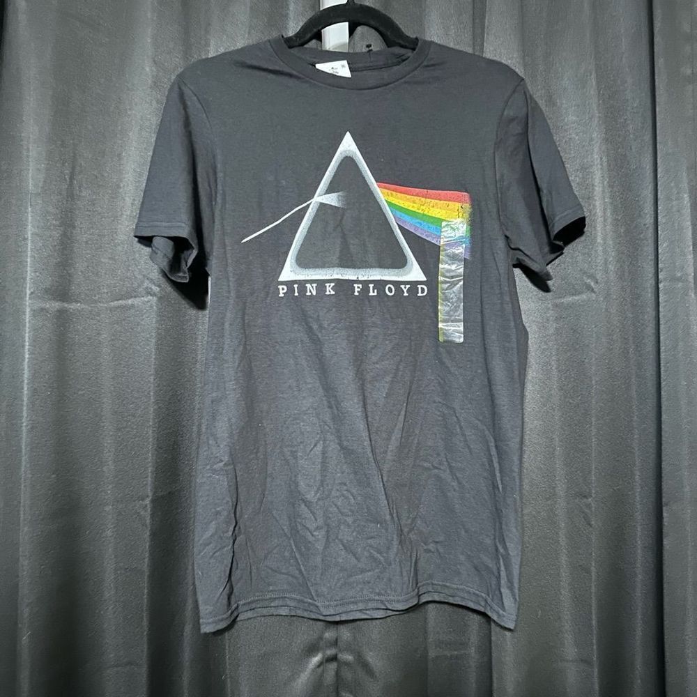 Pink Floyd black band t-shirt
